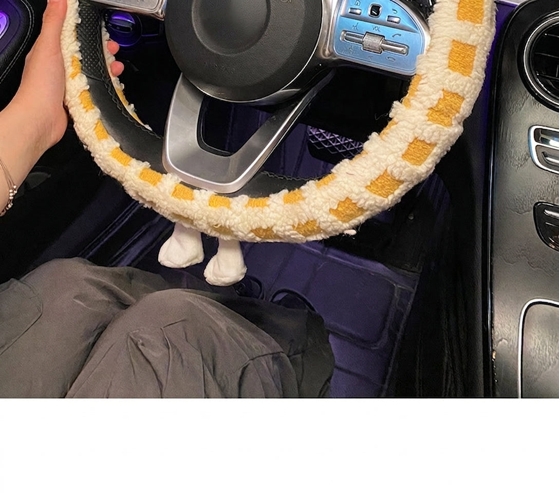 Winter plush steering wheel covers, 2024 new Monster non-slip warm all-season GM heated handlebar covers, women's version