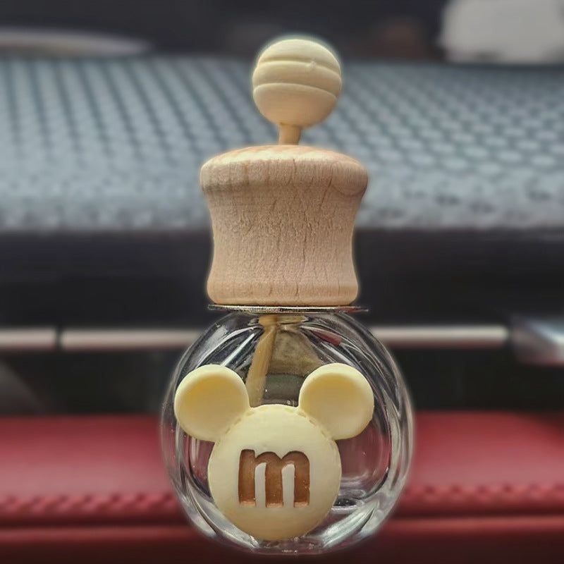 Manufacturer wholesale car diffusers, long-lasting light fragrance inside cars, car plants, aromatherapy air conditioners, air conditioners, air vents, perfume bottles