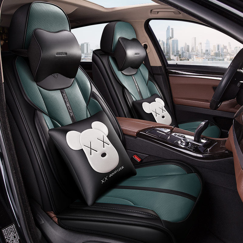 The new car seat cushion fully surrounds full pictorial cartoon cute four-season universal five-seat seat cover, directly supplied and shipped from the manufacturer
