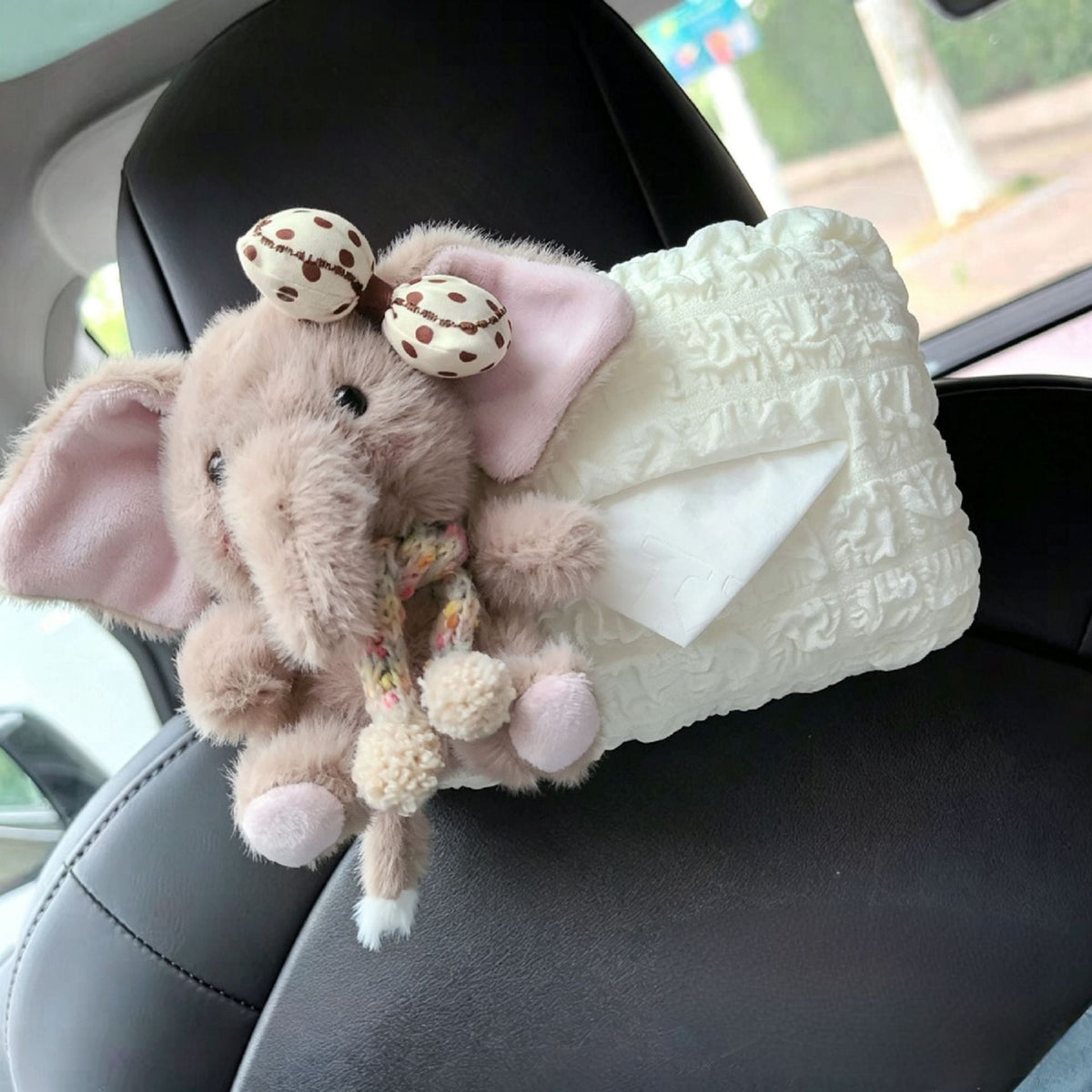 Cute little elephant car seat belt shoulder pad, premium creative decoration, all-season universal couple for women